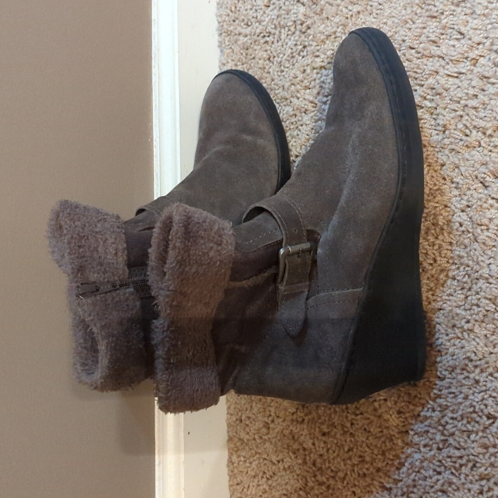 BareTraps Women's Boots
